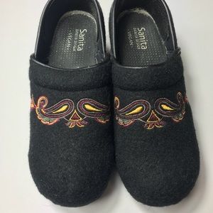 Sanita Vegan Black Felt Paisley design Clog Sz 37